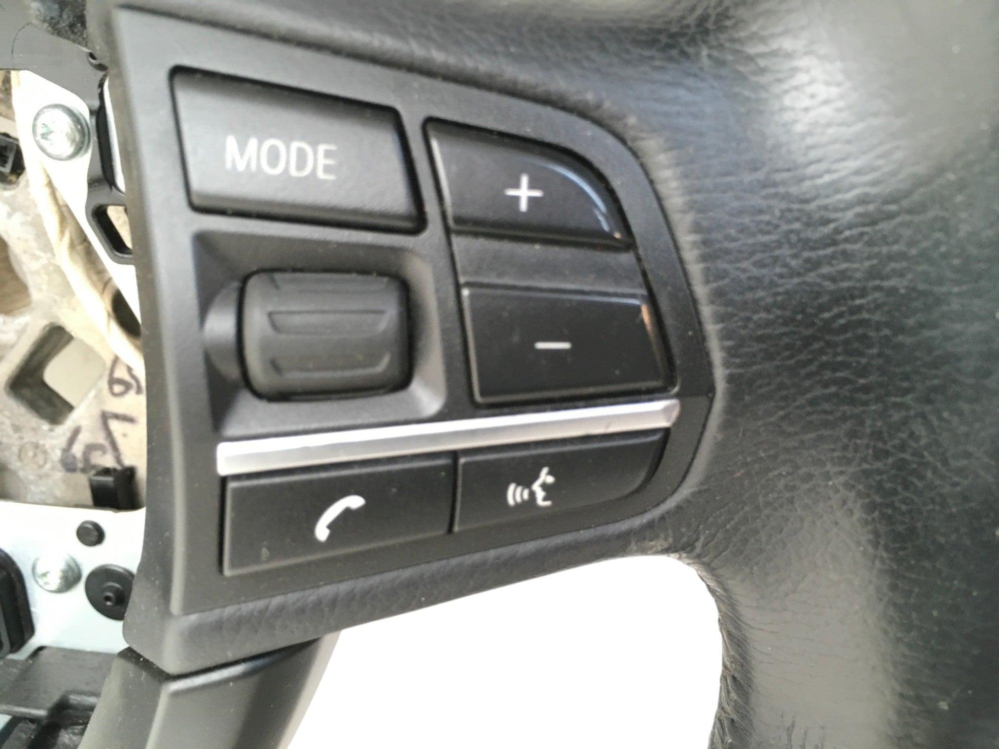 Volante BMW F07 F10 - 32302253647