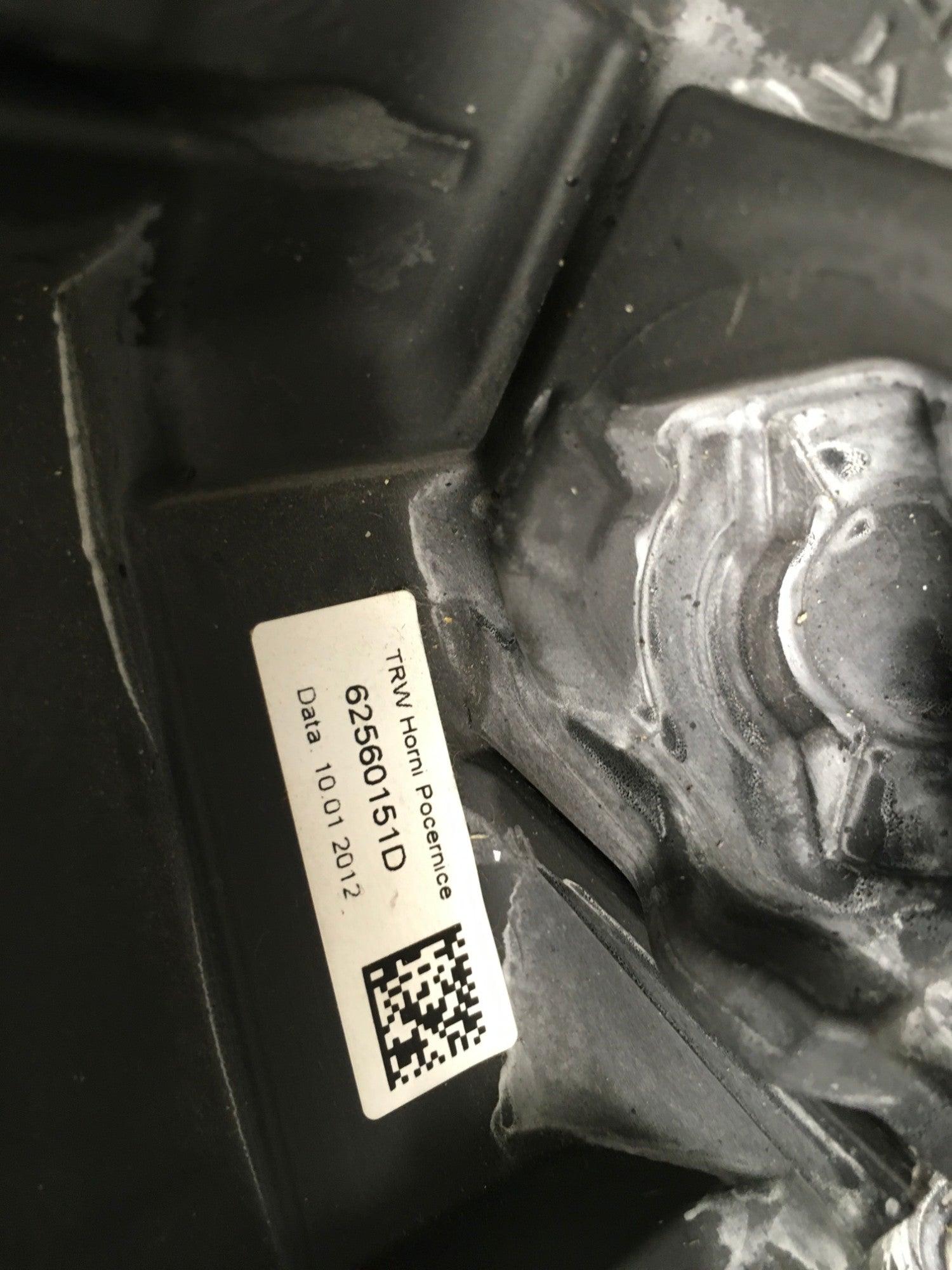 Volante BMW F20 F30 - 62560151D