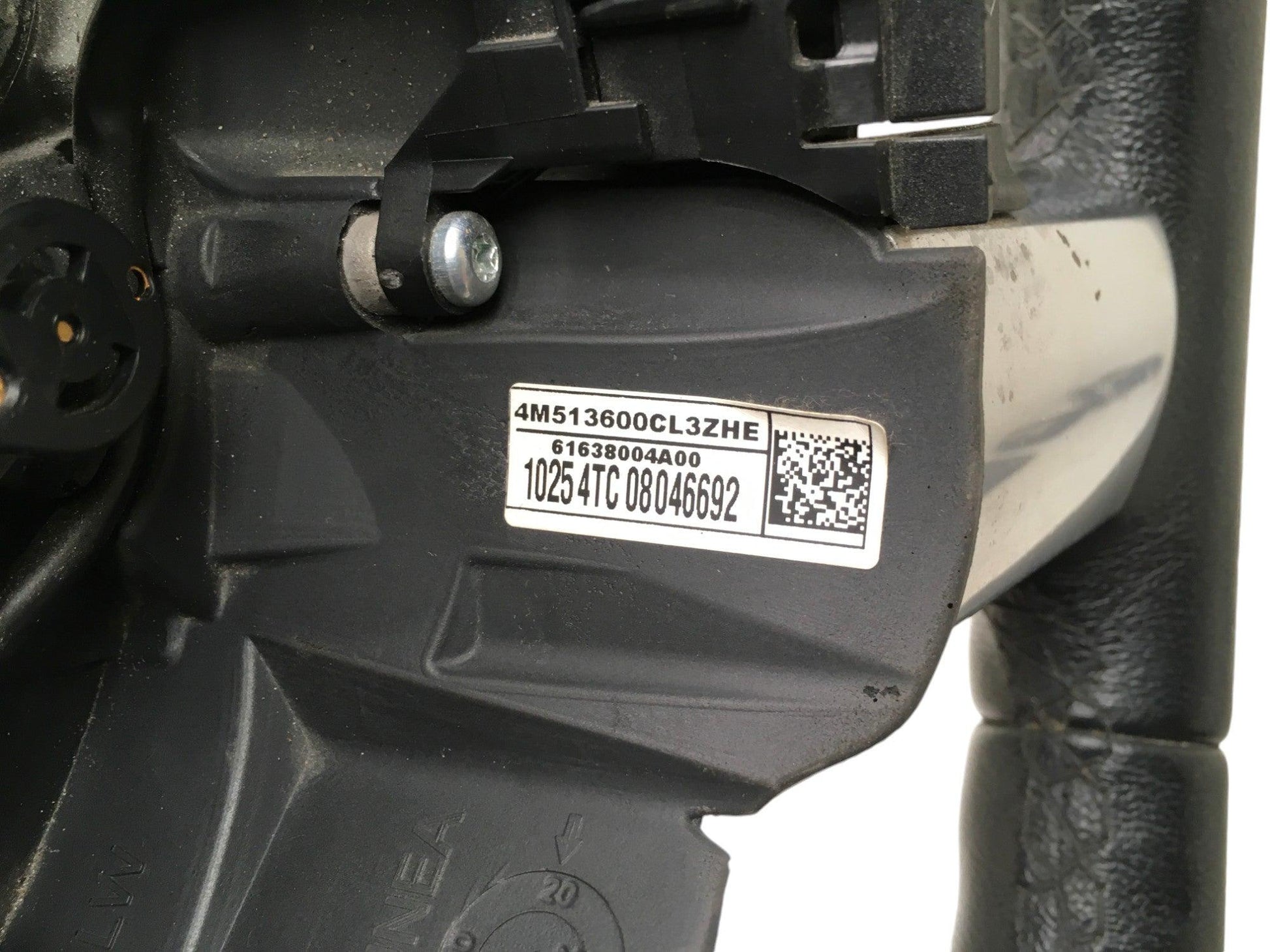 Volante Ford Focus II Fase 2 - 4M513600CL3ZHE