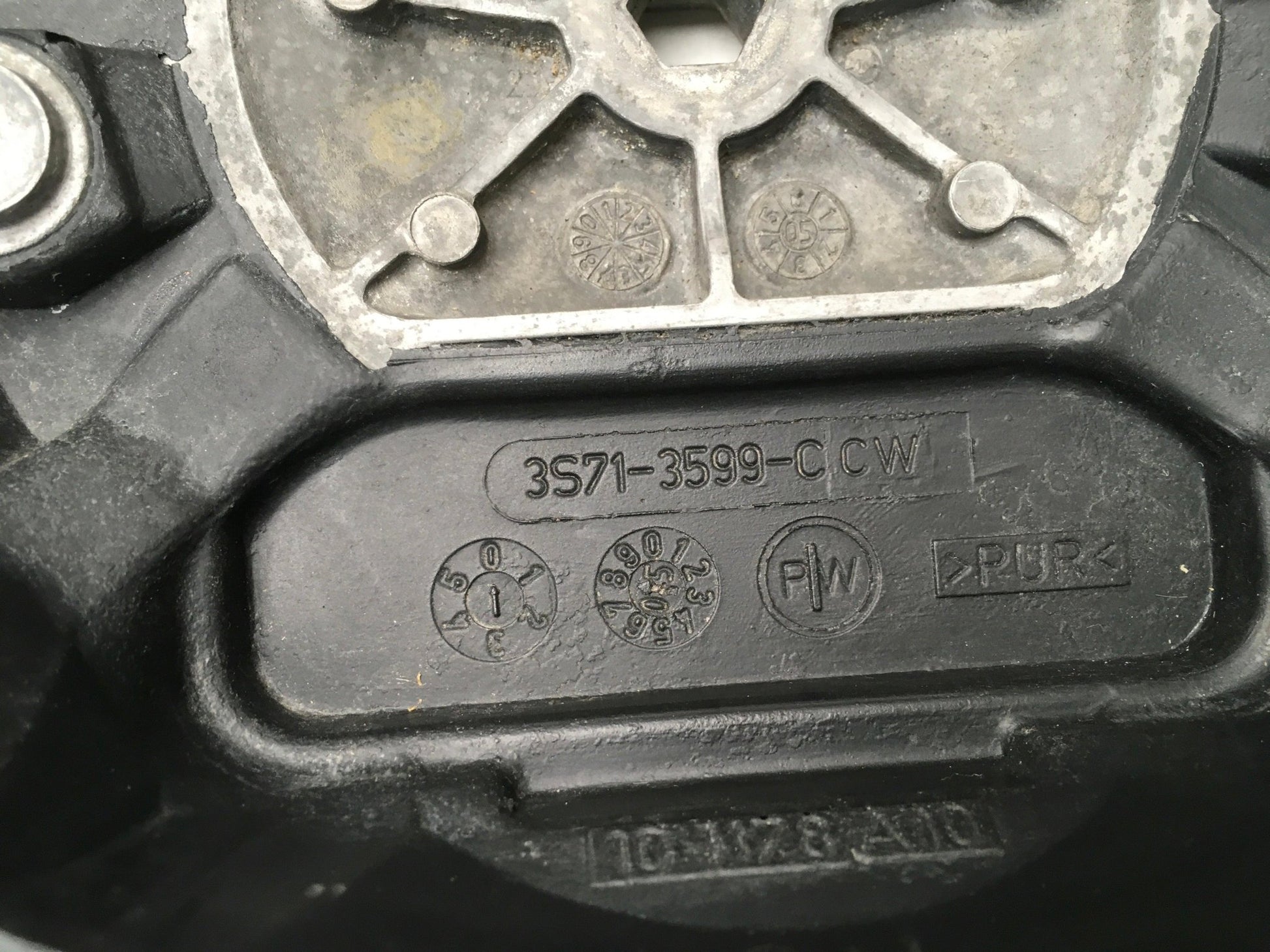 Volante Ford Mondeo III - 3S713599C