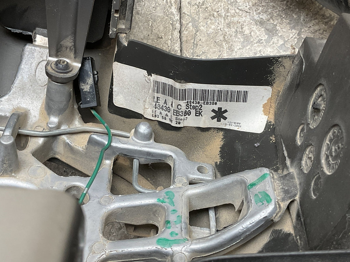 Volante Nissan Navara/Pathfinder III 05-15 - 48430EB380