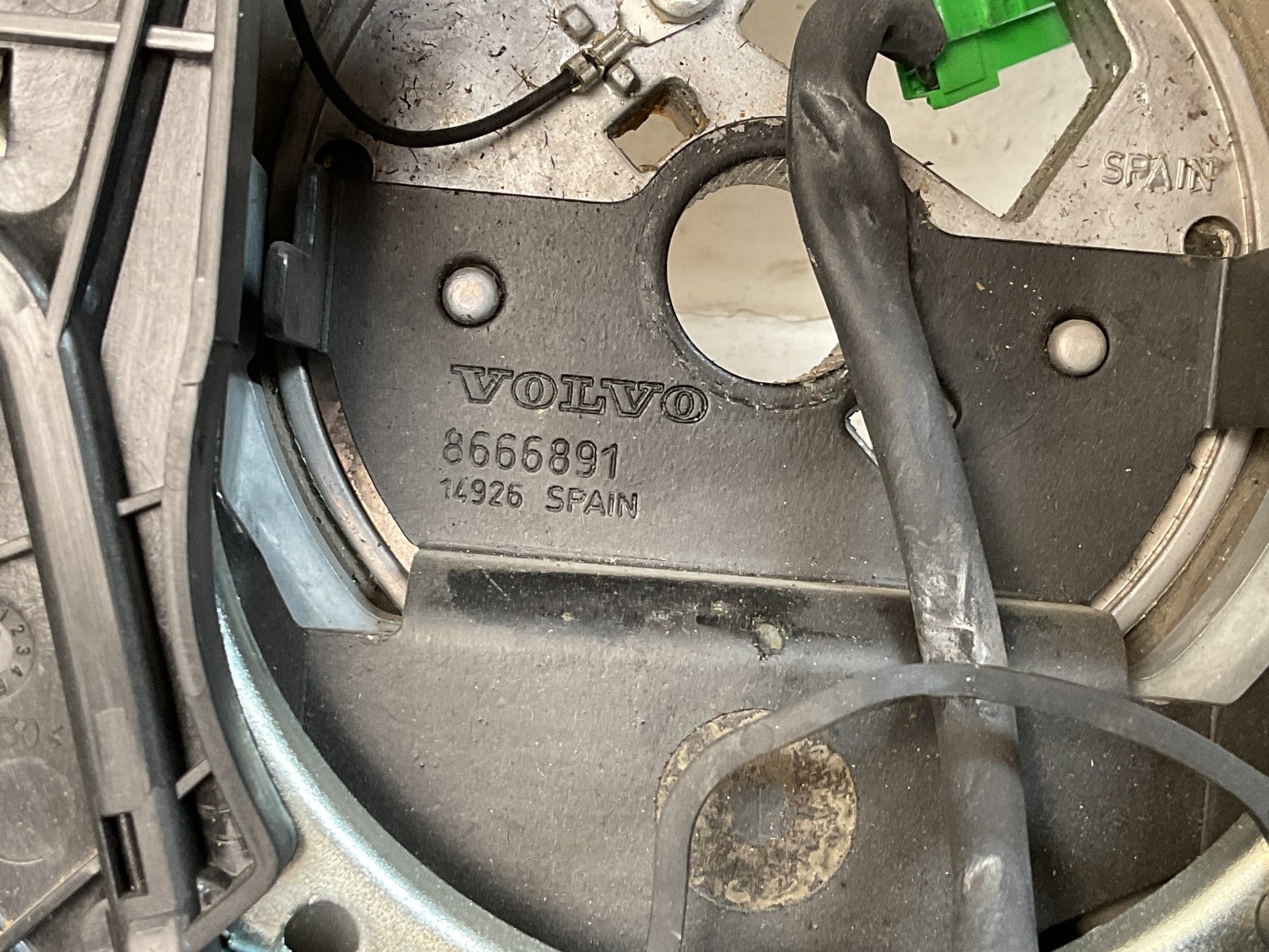 Volante Volvo XC90 I 8666891 - 8666891