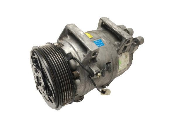 Compresor AC Volvo 8708581 - AutoRR 8708581