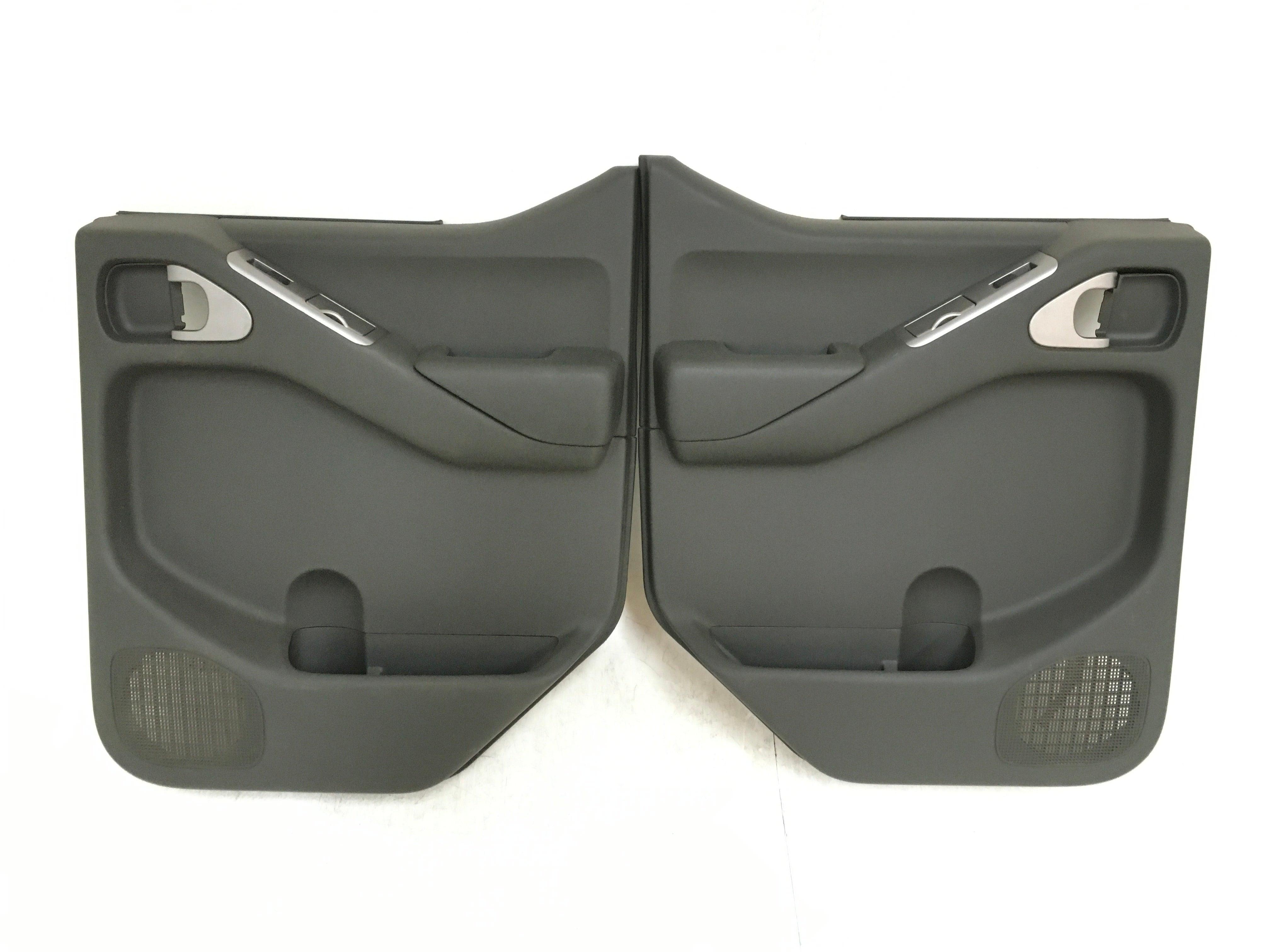 Paneles puerta Nissan Navara D40 - AutoRR 302103205Q2