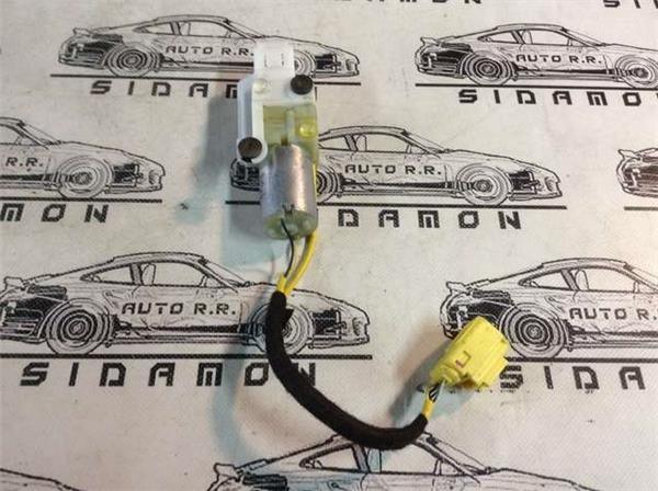 Actuador cinturon volkswagen touareg - AutoRR 404.841