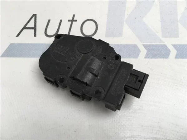 Actuador trampilla calefaccion BMW efb33