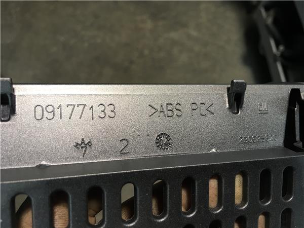 Aireador central Opel Vectra C - 09177133