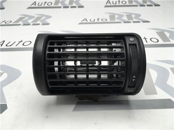 Aireador derecho Audi A4 B5 - 8d1820902