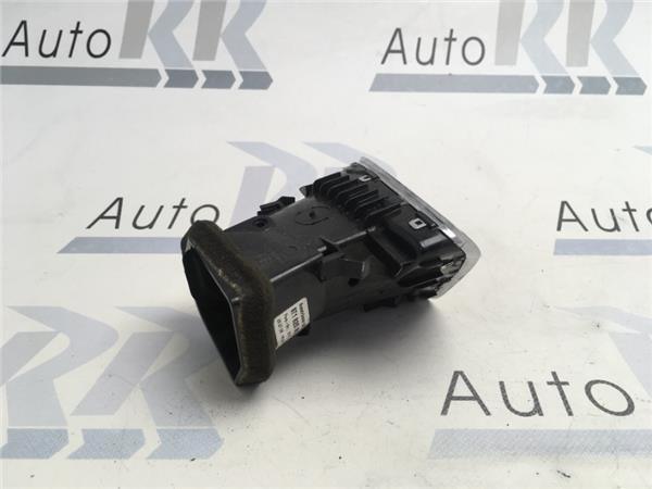 Aireador derecho Audi A5 8T - AutoRR 8t1820902c