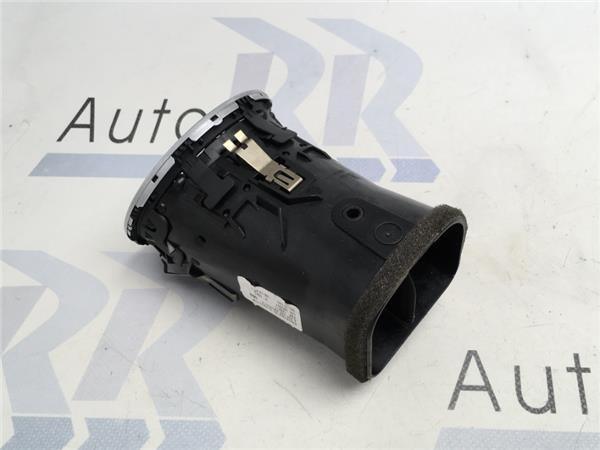 Aireador derecho Mercedes Clase C W204 - a2048306654