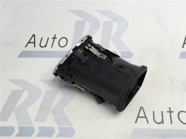 Aireador izquierdo Mercedes Clase C W204