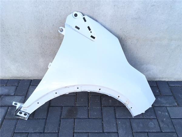 Aleta delantera derecha Renault Captur - 631001642p