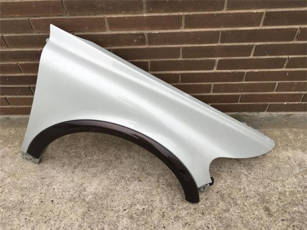 Aleta delantera derecha volvo c30 - 