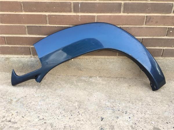 Aletin trasero Dcho Nissan Terrano II - 