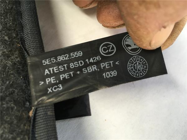 Alfombra maletero skoda octavia 5e - 5E5862559