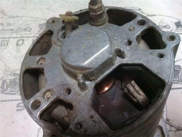 Alternador peugeot j9/404/505 - 11201095