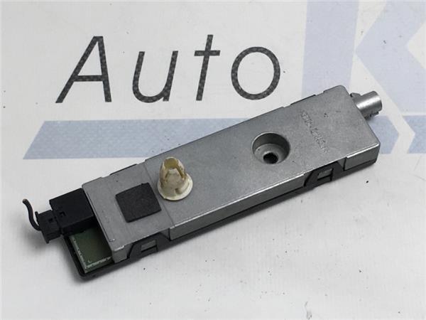 Amplificador antena Mercedes E W212 A212 - A2128201789
