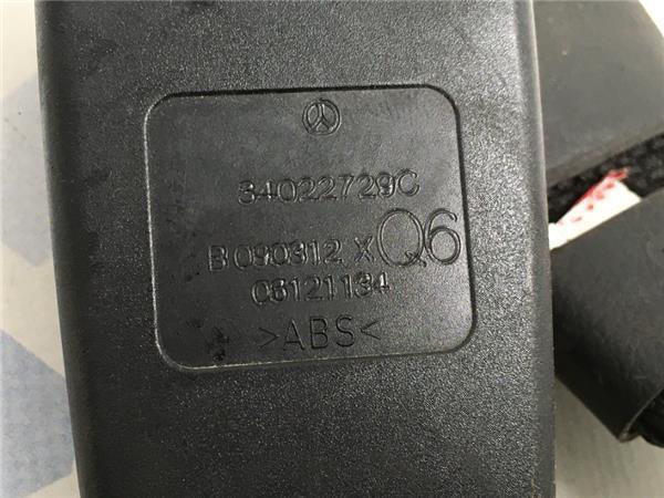 anclajes cinturones traseros Mercedes E