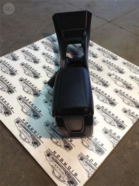 Apoyabrazos central volvo v40 iii - 