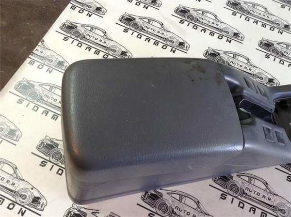 Apoyabrazos nissan navara d22 - 