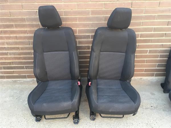 Asientos toyota auris e180 - 