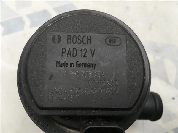Bomba agua Auxiliar Alfa Giulia - 51975685