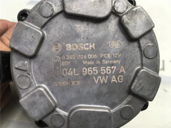 Bomba agua secundaria VW 04l965567a