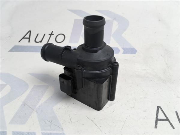 Bomba de agua auxiliar Audi 06h121601p - 06h121601p