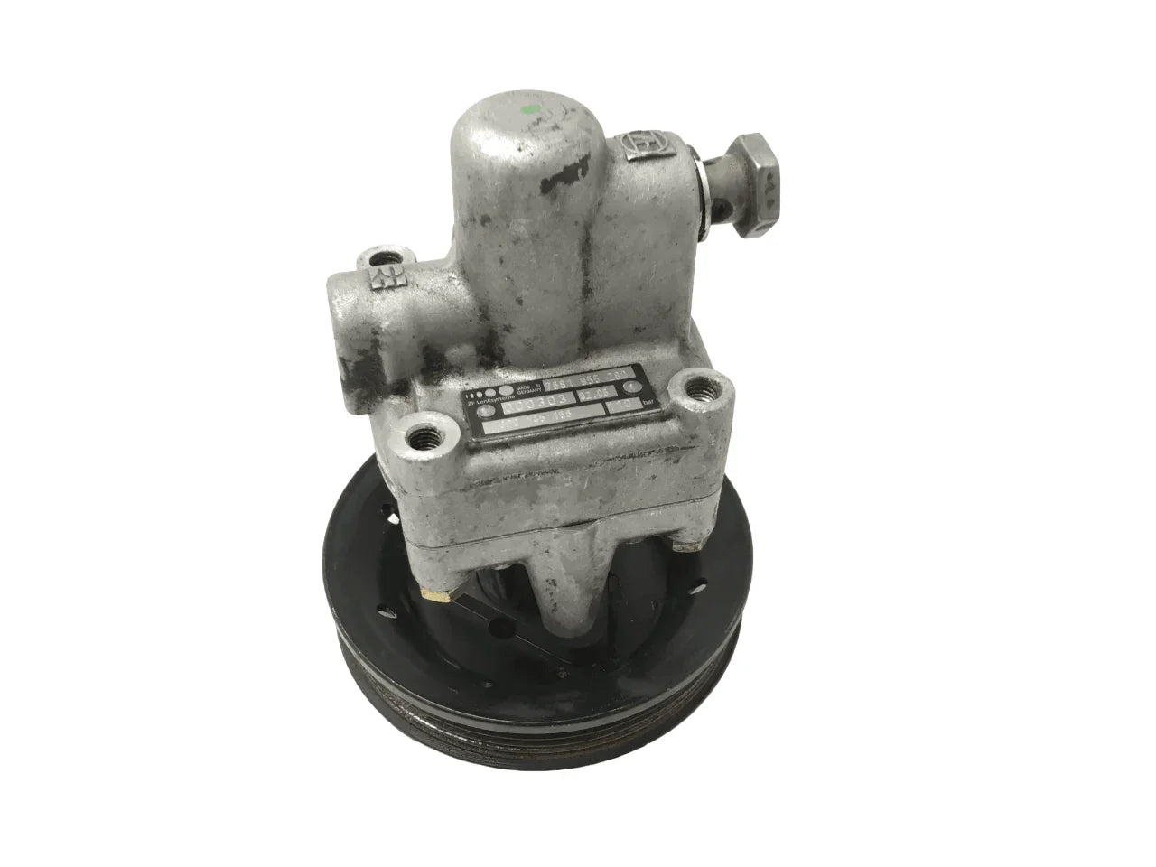 Bomba dirección Audi 8D0145156