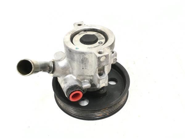 Bomba direccion Jeep Cherokee KJ 5208871