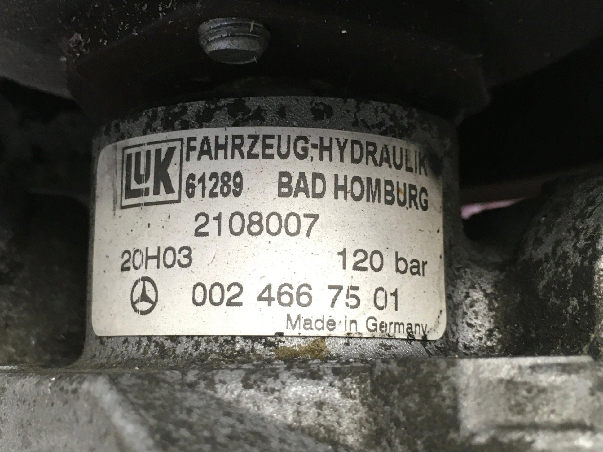 Bomba dirección Mercedes 0024667501 - 0024667501