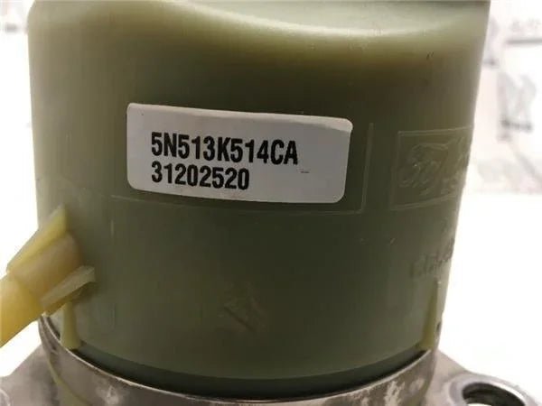 Bomba direccion Volvo 5n513k514ca