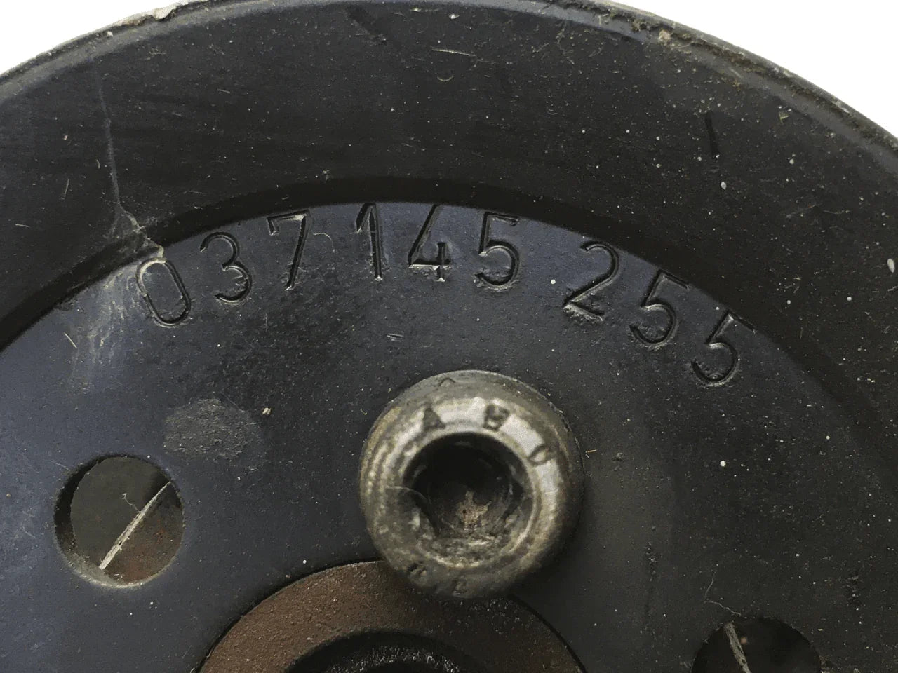 bomba dirección VW 037145255