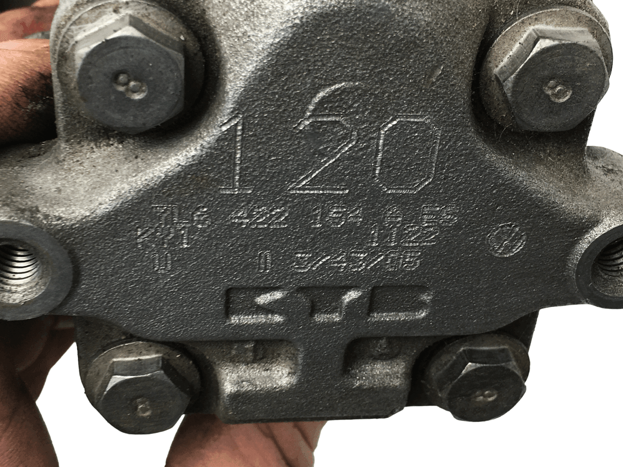 Bomba dirección VW 7L6422154A - 7L6422154AE6