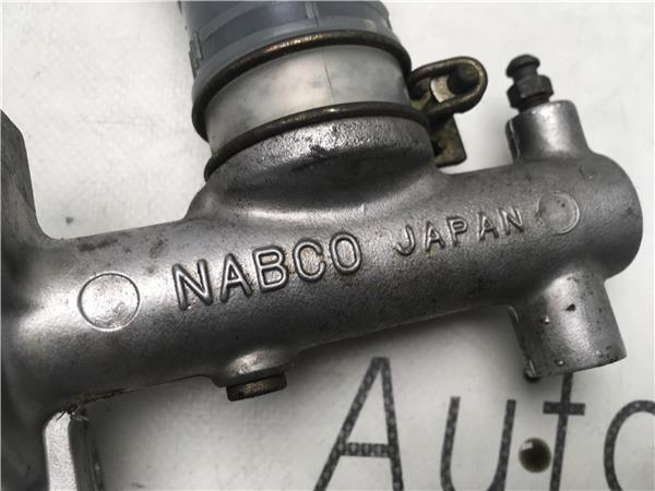 Bomba embrague Nissan Terrano II