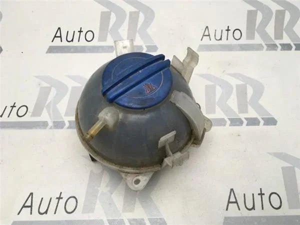 Botella expansion VW Golf V