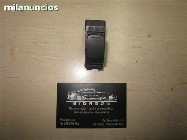 Boton elevalunas suzuki swift - 62j003277t