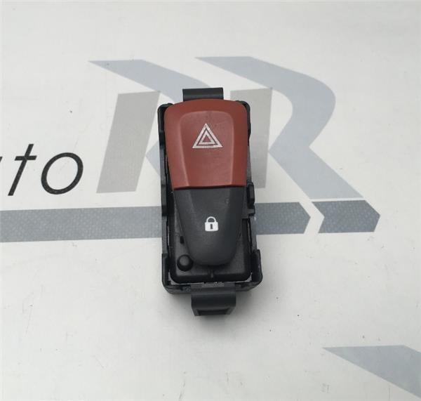 boton emergencia renault 8200214896A - 8200214896A