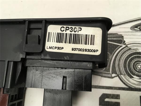 Botonera control traccion hyundai ix35 - 937002s3009p