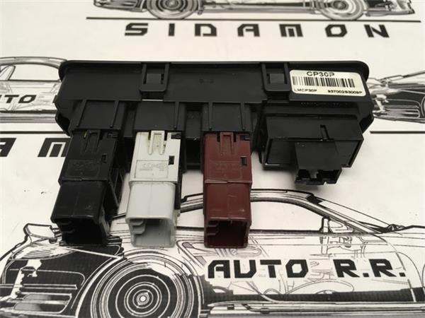 Botonera control traccion hyundai ix35 - 937002s3009p