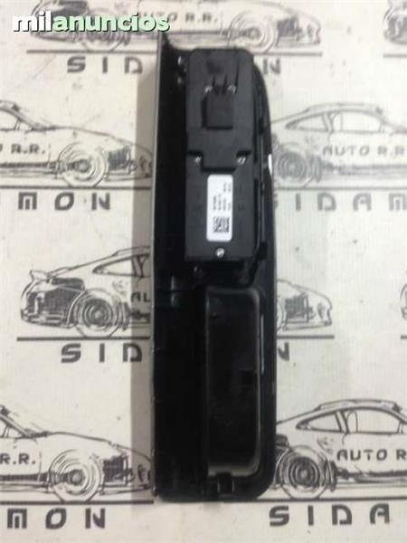 Botonera de elevalunas volvo c30 - AutoRR 30773209