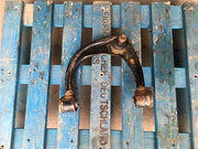 Brazo de suspension superior izq Hilux