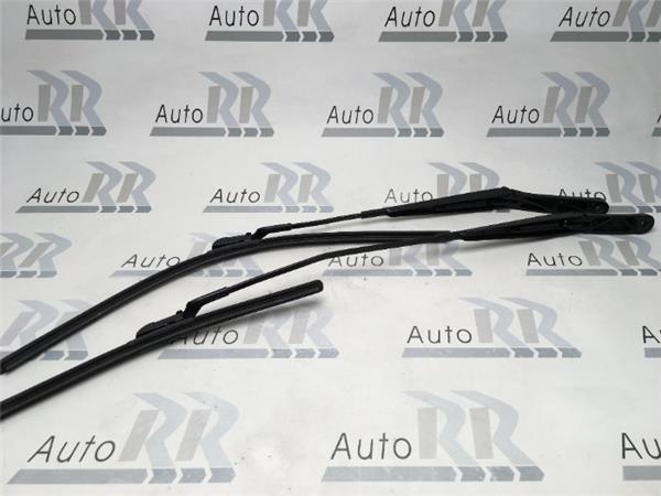 Brazos limpia Seat Leon III 5F