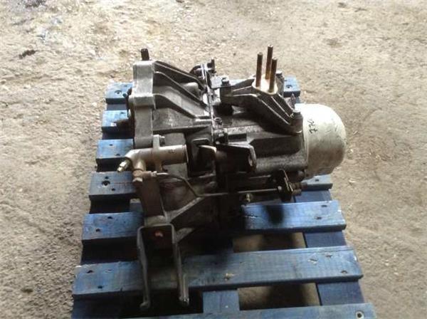 Caja cambios mitsubishi carisma 1.8 - 7700599939