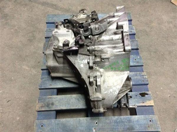 Caja de cambios citroen ds3 1.6 thp - 20EA17