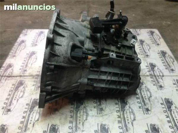 Caja de cambios ford focus ii 1.8 tdci - AutoRR 6m5r7002za