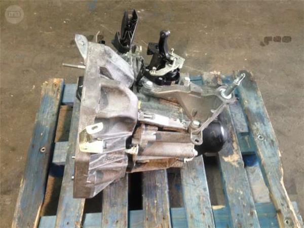 Caja de cambios nissan note 1.5 dci - 8200459875
