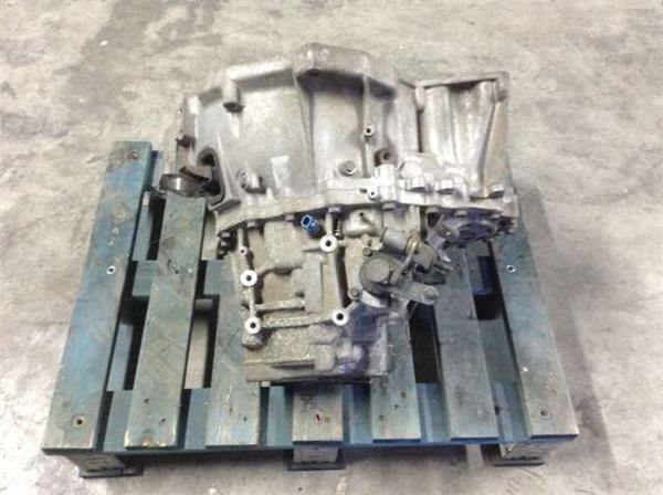 Caja de cambios nissan xtrail t30 2.2 - 8h5