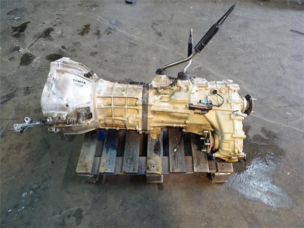 Caja de cambios toyota hilux 3.0 td - 