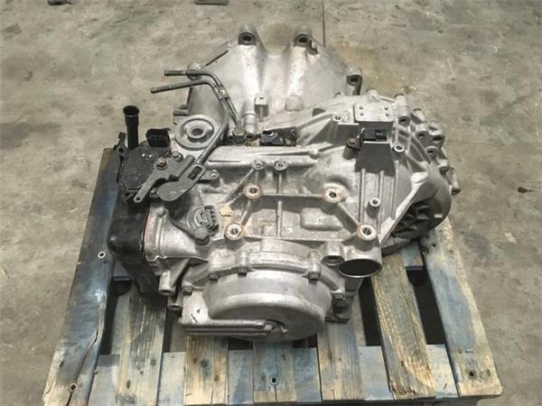 Caja de cambos hyundai trajet 2.7 - g6ba